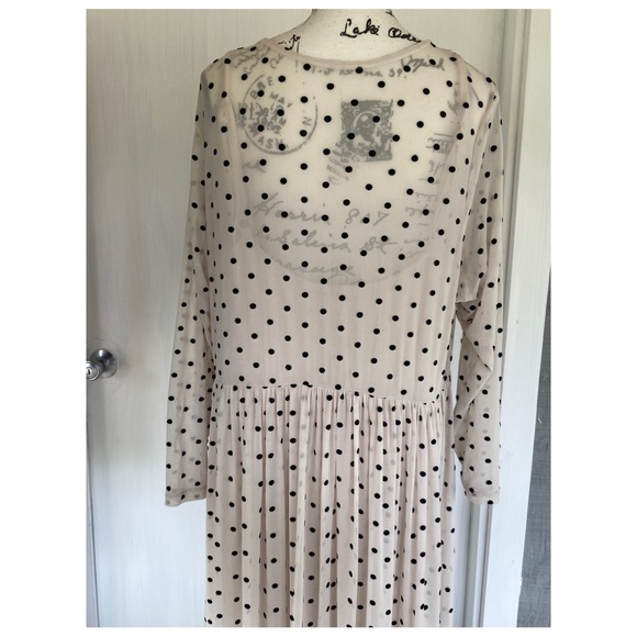 TORRID 3/4 sleeve midi dress - Picture 4 of 10